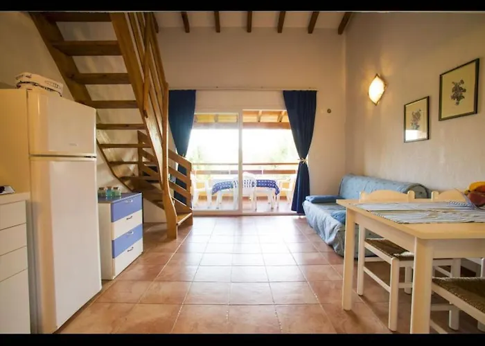 Marina Corsa Res 4 2 Bathrooms 150 M From The Sea *